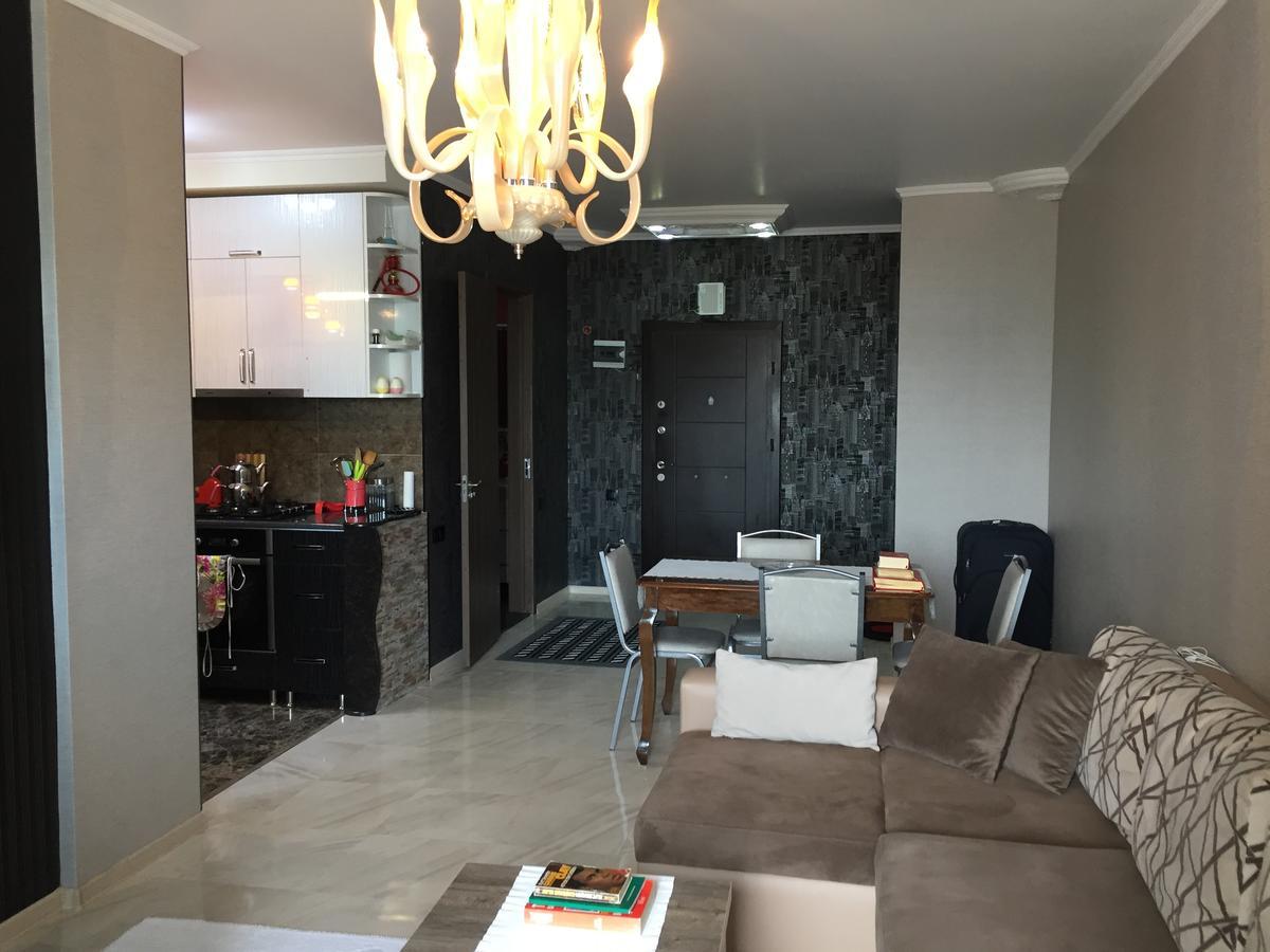 באטומי Apartment In Yalchin Star Residence מראה חיצוני תמונה
